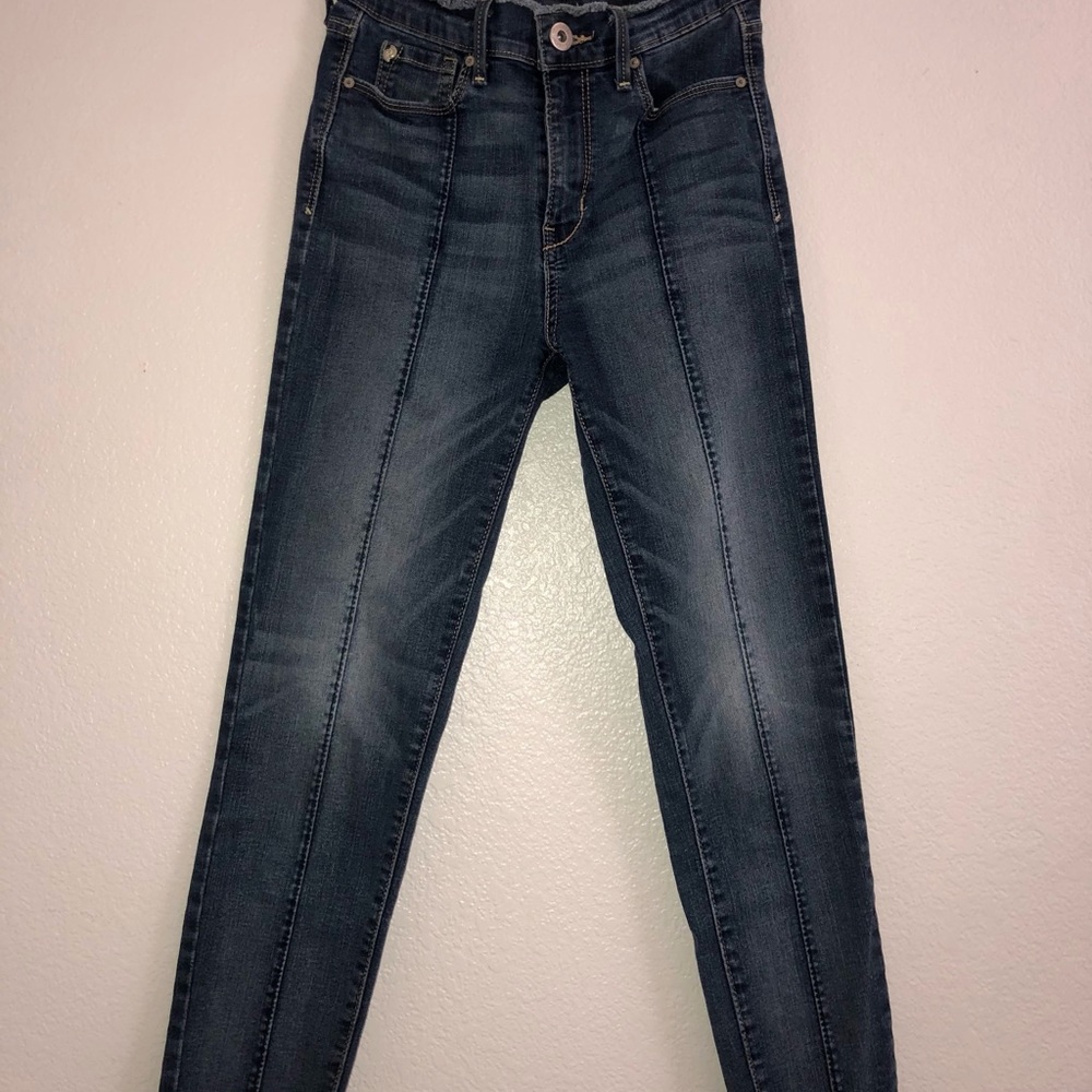 Levi’s skinny jeans